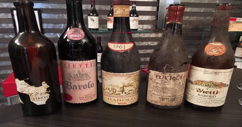 bottiglie vino Vietti Barolo cantina Castiglione Falletto Langhe Piemonte